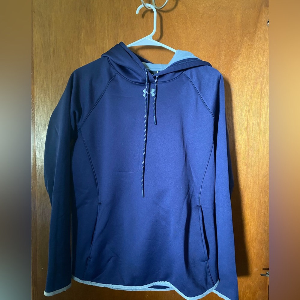 Men’s Navy Under Armour Hoodie, Size Small